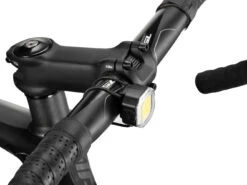 Eclairage Cast 30 Combo -Magasin De Vélos CAST 30 COMBO 400000222 3