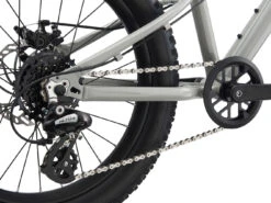 STP 20 -Magasin De Vélos MY21 STP 20 Giant Color A Concrete MTB 8 1