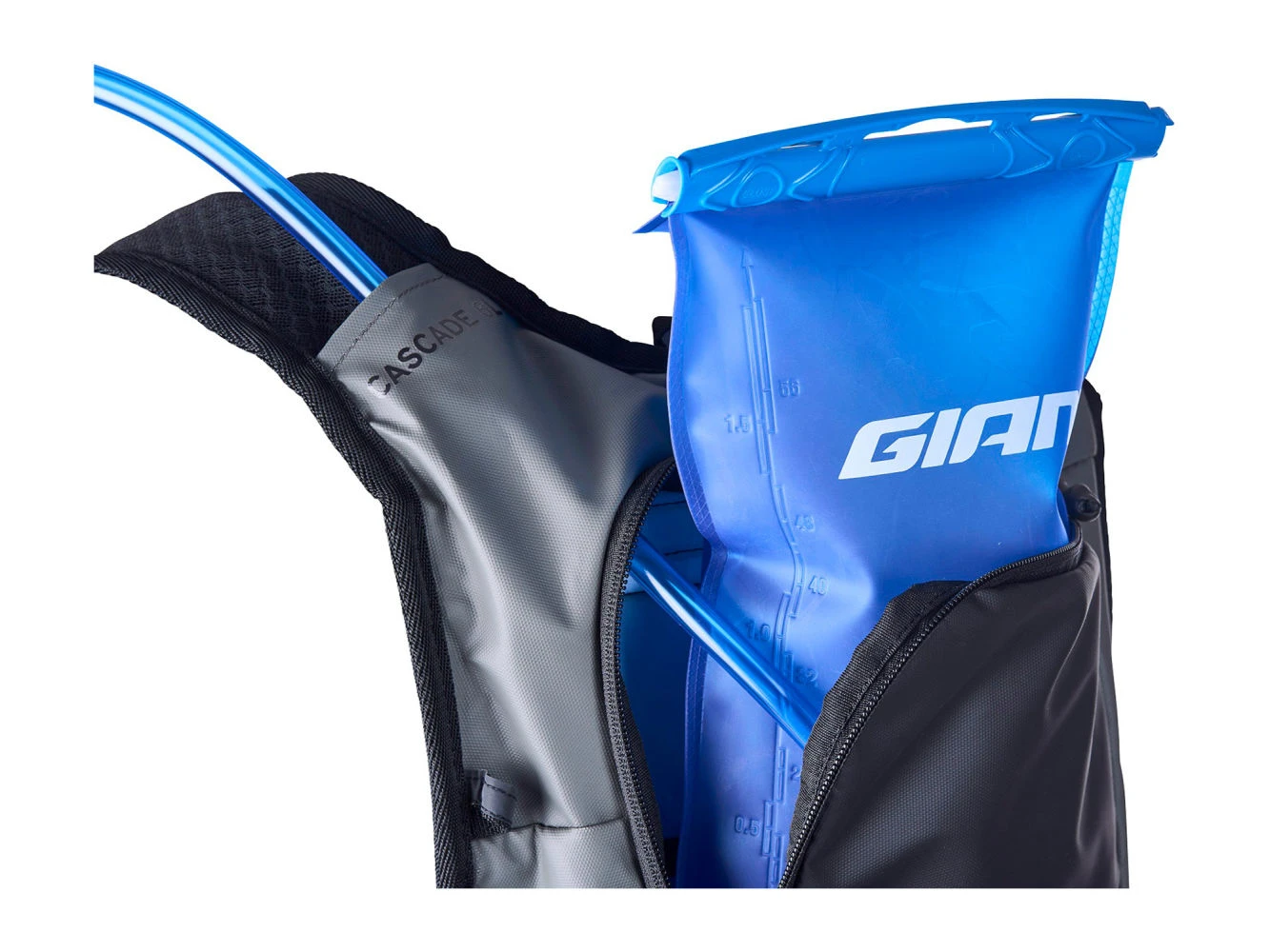 Sac à Eau Giant Cascade 6L Avec Poche 1,5L 5 Sac à Eau Giant Cascade 6L Avec Poche 1,5L – Image 5